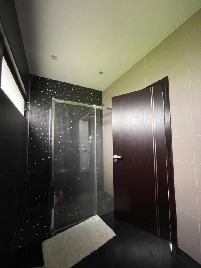הוילה Feteiras Vivenda Luxuosa מראה חיצוני תמונה