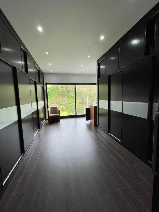 הוילה Feteiras Vivenda Luxuosa מראה חיצוני תמונה